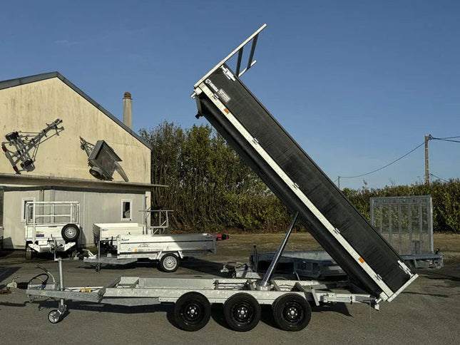 Remolque de tres Volquetes 3×1800 kg 3,5 t