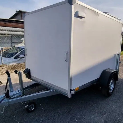 Remolque BORO Van F2513P Capacidad de 750 Kg